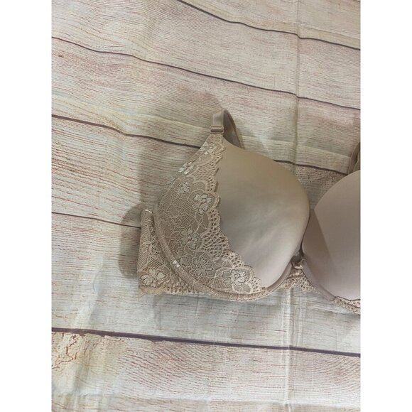 Torrid Curve Women's Beige Underwired Lightly Padded Bra - 44DD - Picture 2 of 13